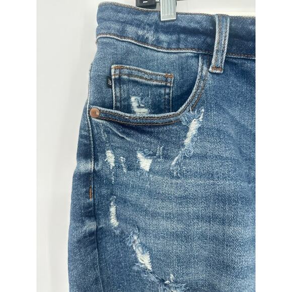 Judy Blue Shorts Womens 1XL Blue Distressed Sun Embroidery High Rise Raw Cut Off - Picture 4 of 12